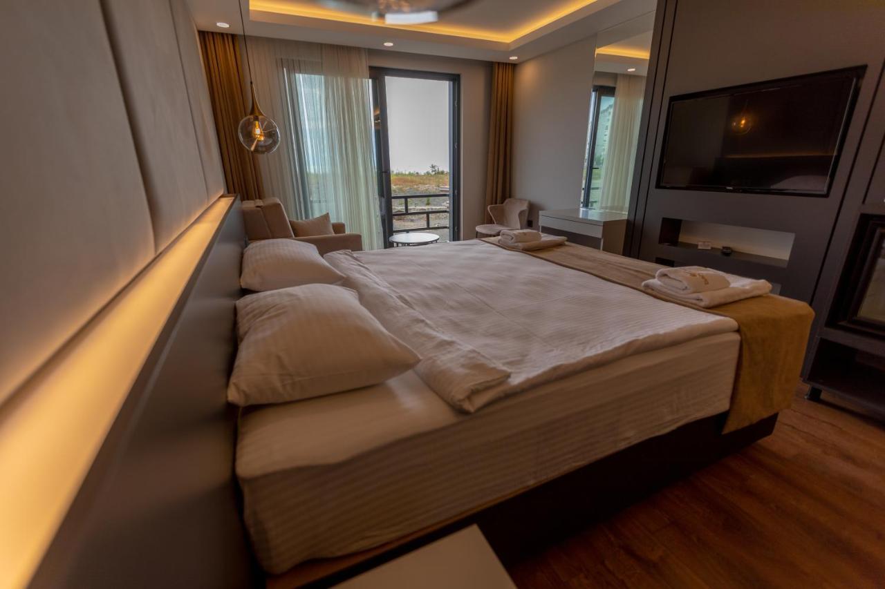 Santana Otel Трабзон Екстериор снимка