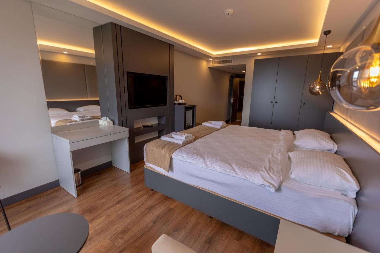 Santana Otel Трабзон Екстериор снимка
