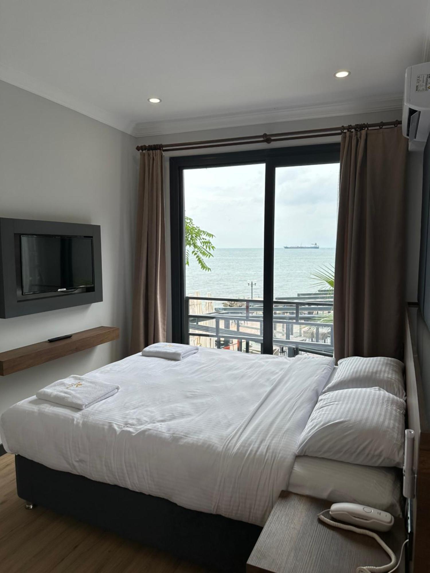 Santana Otel Трабзон Екстериор снимка