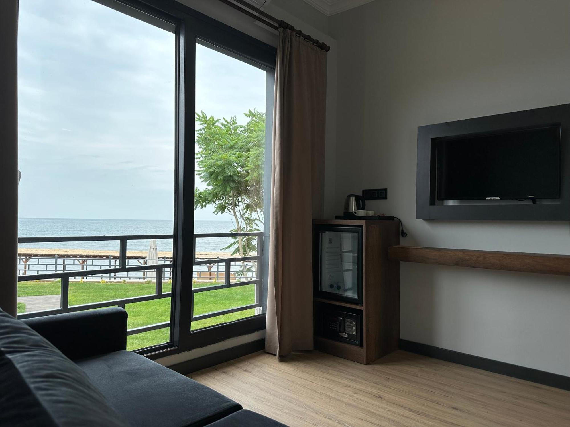 Santana Otel Трабзон Екстериор снимка